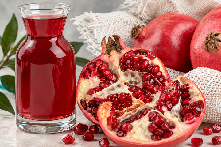 Pomegranate extract rich in antioxidants for hair protection and nourishment – Brazilian Hairtech Australia